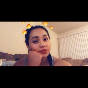 Meet your Posher, Yelena